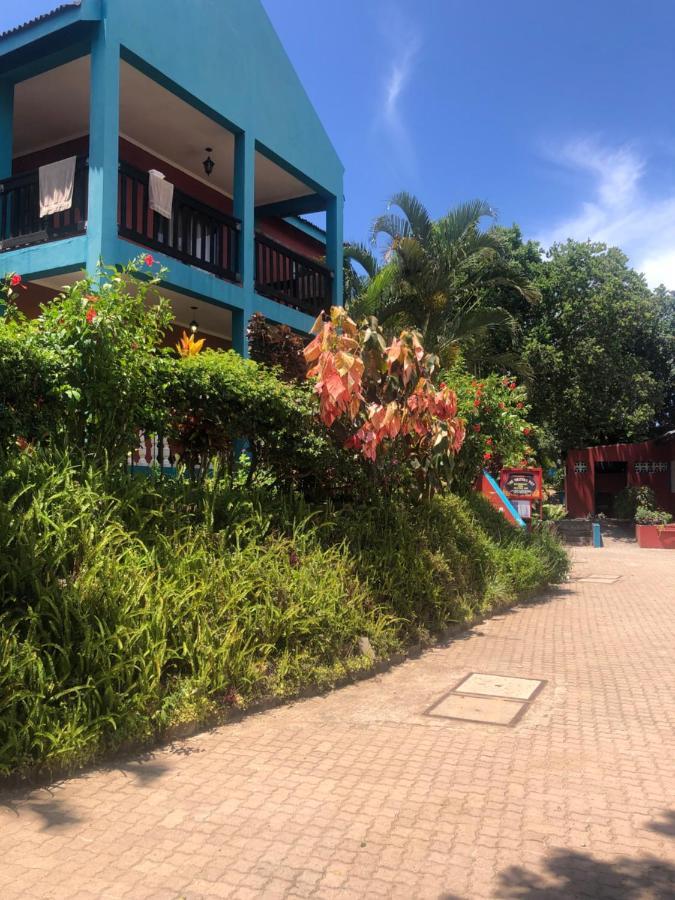 Tri M Waves Lodge Ponta do Ouro Esterno foto